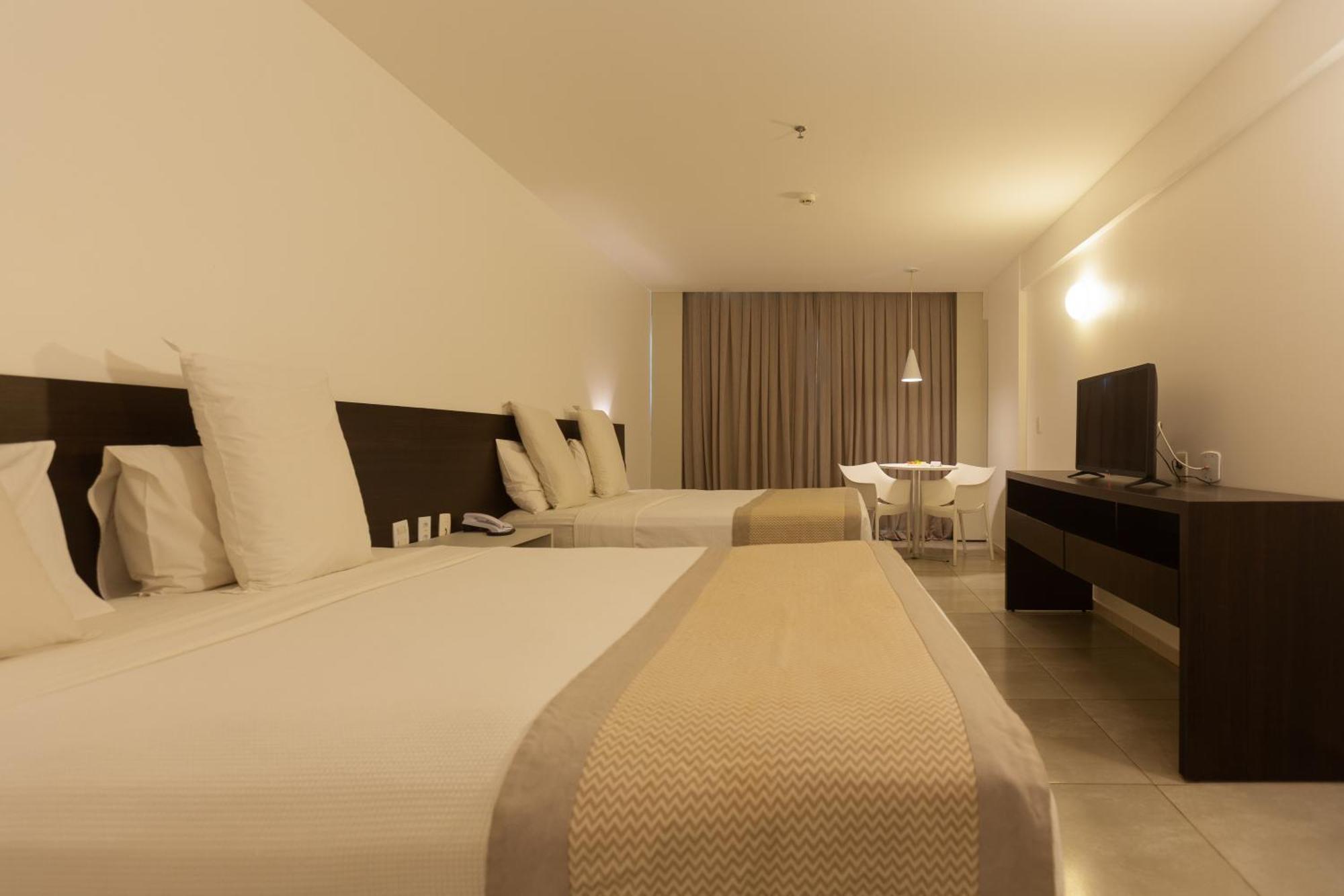 Ritz Suites Grand Hotel Boutique Масейо Екстер'єр фото