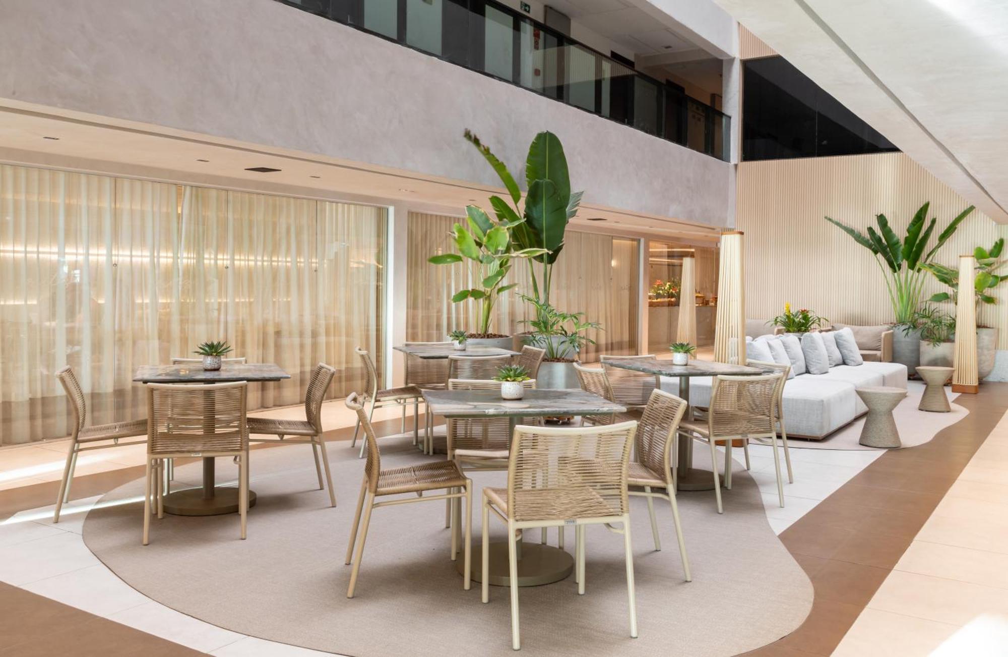 Ritz Suites Grand Hotel Boutique Масейо Екстер'єр фото